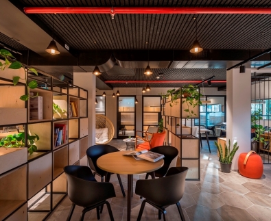 מנהל הנדסה אילת - Line - תקרת צמר עץ בהרכבה ישירה