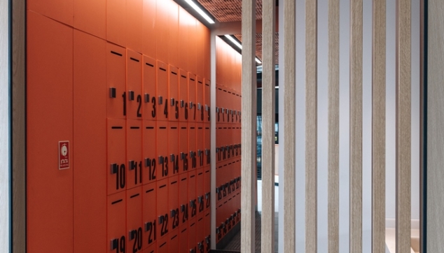 Hook On - חירור גרפי