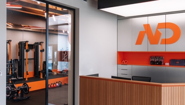 Master B - תקרה בהדבקה